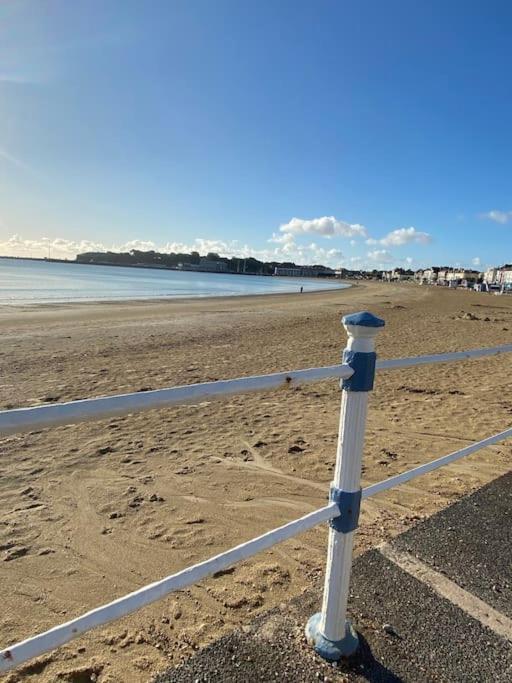The Bolthole - Only Footsteps From The Beach. Weymouth Dış mekan fotoğraf