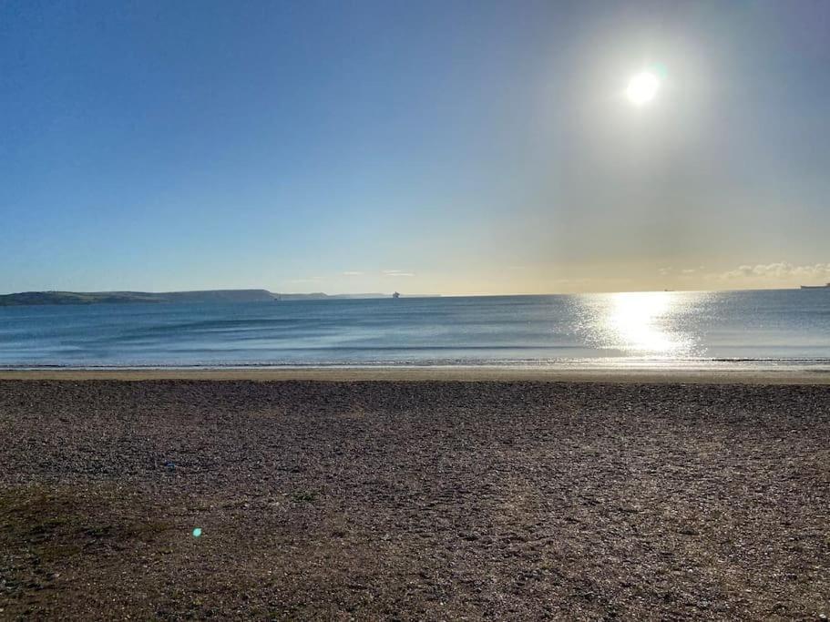The Bolthole - Only Footsteps From The Beach. Weymouth Dış mekan fotoğraf